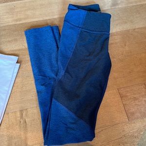 Outdoor voices leggings